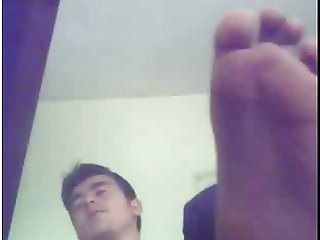 Straight guys feet on webcam #223