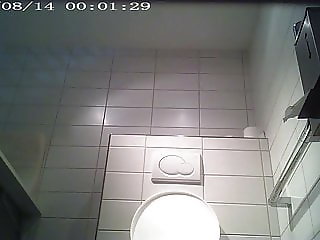 Toilet Spy Hot Girl 011