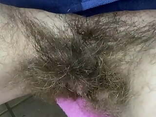 Squirt Hairy pussy