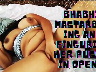 Desi Bhabhi Fingering and Debar helps her cum 