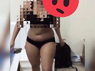 deancing in room hot sexy indian bhabhi 