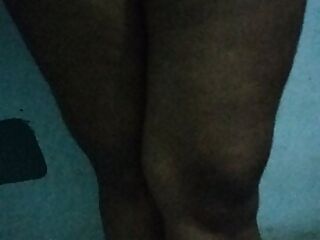 Tamil akka leg and back