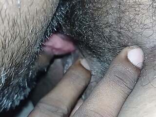 Sri Lanka hairy pussy licking