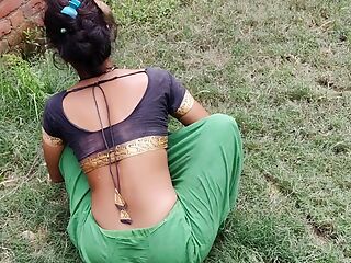 Indian Farmer's Wife Working In Field Showing Big Ass And Giving Hard Painful Sex Hindi