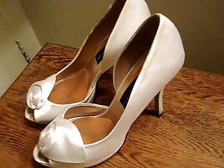 Cumshot in wife's wedding heels