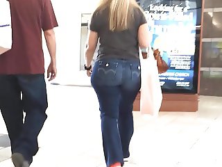 Pawg Gilf in Jeans (edited short clip)