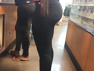 Perfect Bubble Booty Teen Daughter & MILF VPL