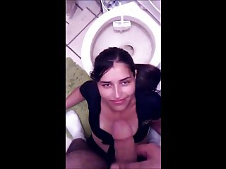 Toilet Girl Rosie-chan Gets Piss On Face
