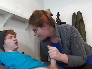 Mom Catches Not Son Jerking 