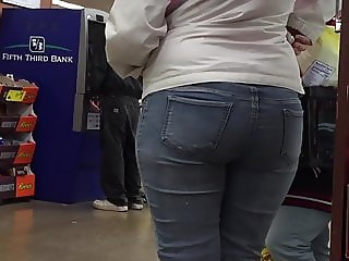Teen Thickness Big Ass in Jeans 