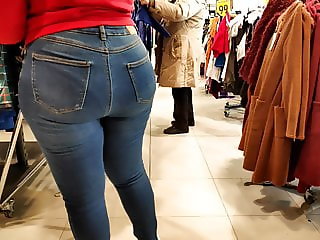 Fat juicy ass black girls in tight jeans