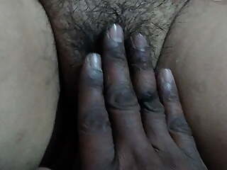 Mature boobs & pussy hairy bush 