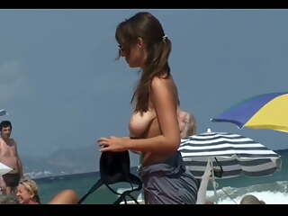 Gorgeous girl nude on the beach