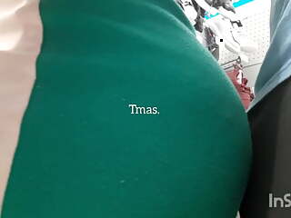  phat ass in green dress (Encoxada)
