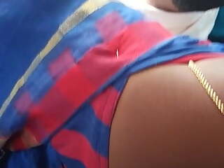 Tamil hot married aunty allowed to get dicking in bus