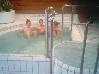 3 girls in the spa