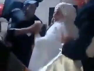 Lifting the Skirt of Hijabi Bride (Turbanli)