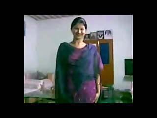 My name is Aaliya, Video chat with me