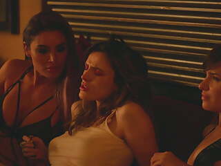Bella Thorne Lesbian Sex - Paradise City (2021) S1E8