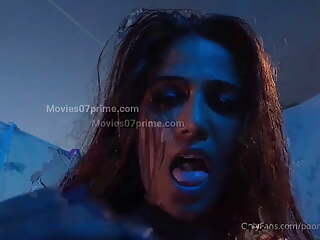 Desi Actress Poonam Pandey Hot Masturbation Video 