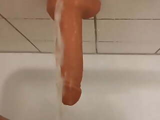 Hot Milf pees on Dildo in Shower