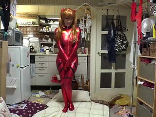 Old Wives' Cosplay! Superb Wife Next-door Change into an Asuka Costume