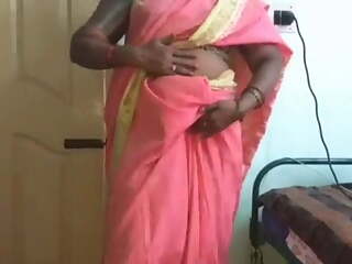 Horny Desi indian Mature Aunty Sex 