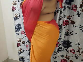 DESI VILLAGE BHABHI CHANGING HER CLOHTES IN BEDROOM WITH CAMERA ON 