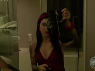 Show & Tell: Interview with Pornstar Joanna Angel