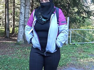 Muslim Hijab Girl Caught By German Police