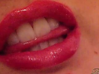 BBW babe with big juicy red lip is teasing you with a mirror in this fetish lips video