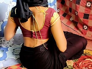 Newly Marriage Couple Honeymoon Sex Video In Clear Hindi Audio