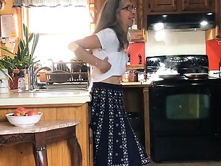 Mature Milf Fucked in the Kitchen