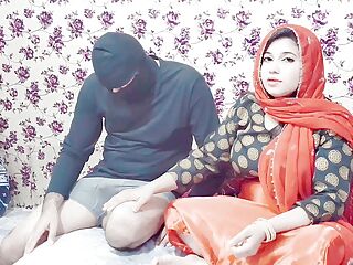 Sexy Muslim Milf Sucking Cock and Cum in Mouth_clear urdu&hindi web series sex