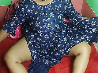 Indian mom Sruti Strips in blue grown and fingering pussy