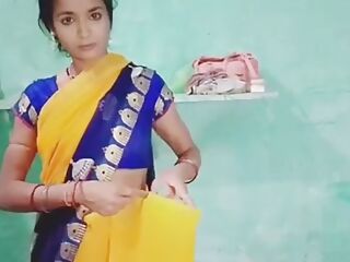 Bhabhi ji Saadi badal rahi thi devar ne dekh liya or chudai kar diya devar bhabhi ki Desi chudai video with YourPayal 