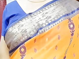 Indian Mom First Time Boobs Show in Secret Room