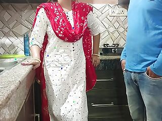 I Love How My Stepmom Sucks My Cock In The Kitchen. I Fuck Her Doggystyle.Fucking my stepmom in the kitchen in hindi 