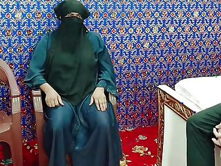 Big Round Boobs Muslim MILF Caught My Dick and She Wants Sex with Me in Waiting Room