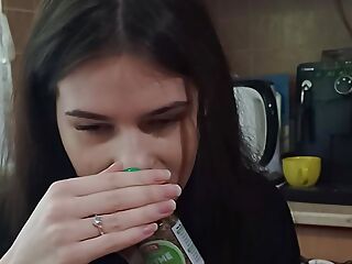 A friend came to drink coffee BUT SHE received a PORTION OF CUM in her mouth!!!