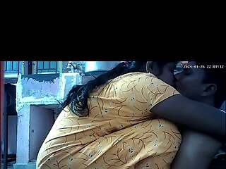 Indian house wife lips to lips kissing ass