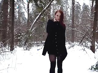 Fucked a Naked Bitch in the Winter Forest and Cummed in Her Mouth - Mollyredwolf