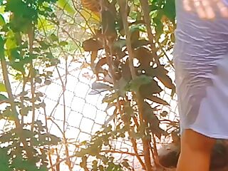 Sri Lankan hotel sexy girl outdoor bathing video. Hot and sexy girl outside bathing.. Asiyan women showering time.wife hot time