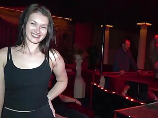 Fucking in Crowded Stripclub - Clubcastings