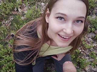 Sexy nymphomaniac in the forest made me cum in her mouth