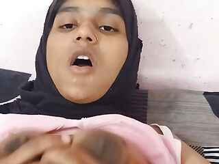 desi girl bang by his boyfriend at home his fucking slowly