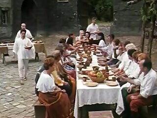 A Costume Film. Carmen with the White Venus