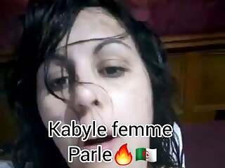 Kabyle Skhouna girl speaks in Kabyle at home