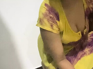 Indian Aunty and house owners