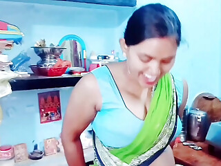 Delhi girl full fun in Her house with her boyfriend